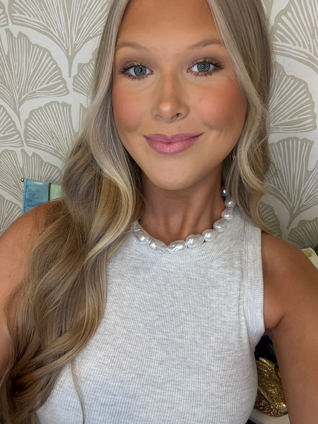 Pearl Embrace Necklace