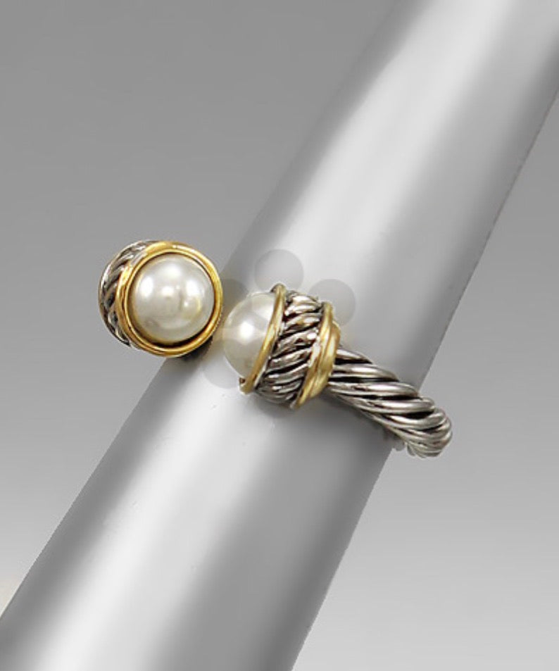 Classy Pearl Ring