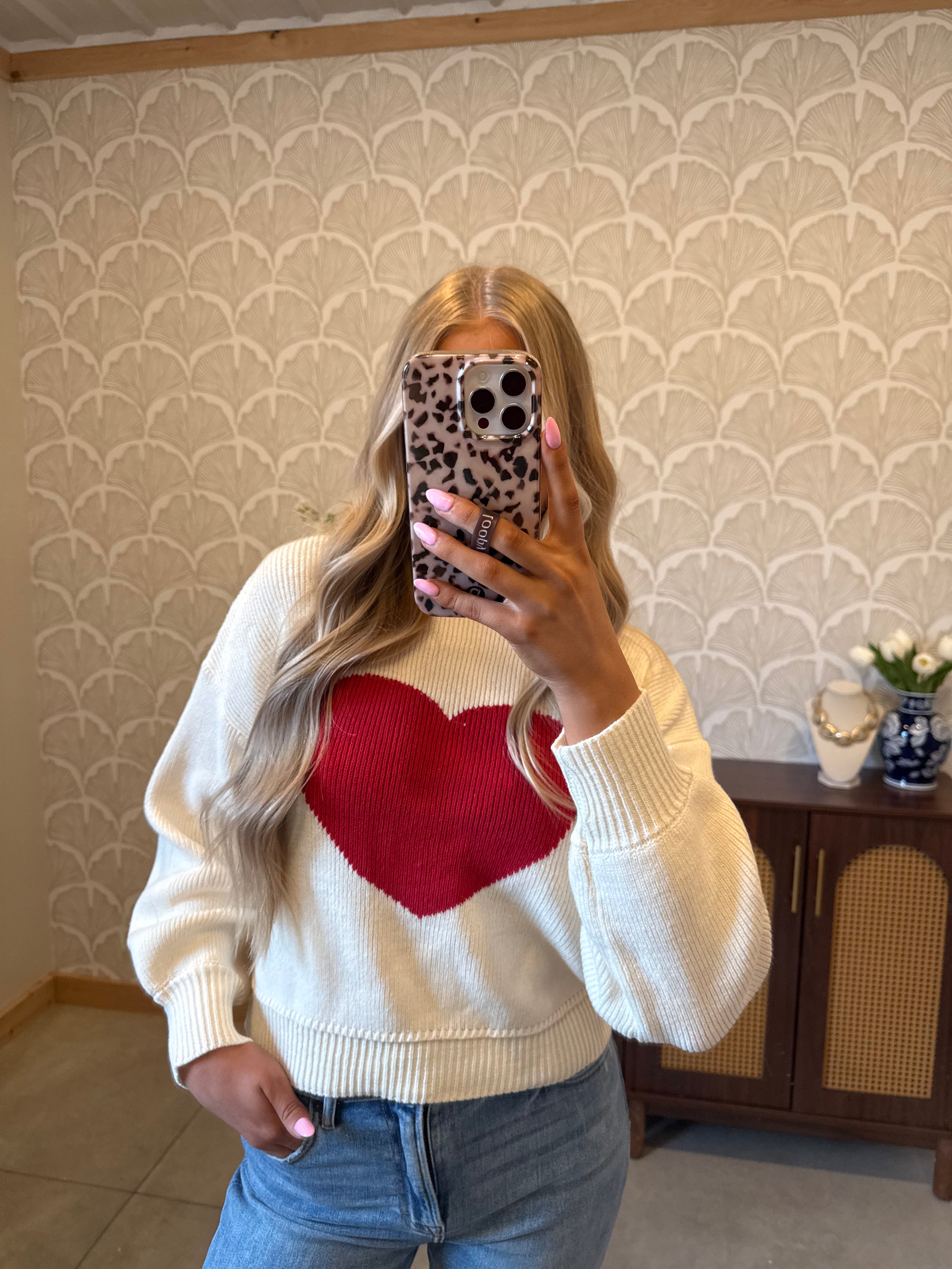 Queen of Hearts Sweater
