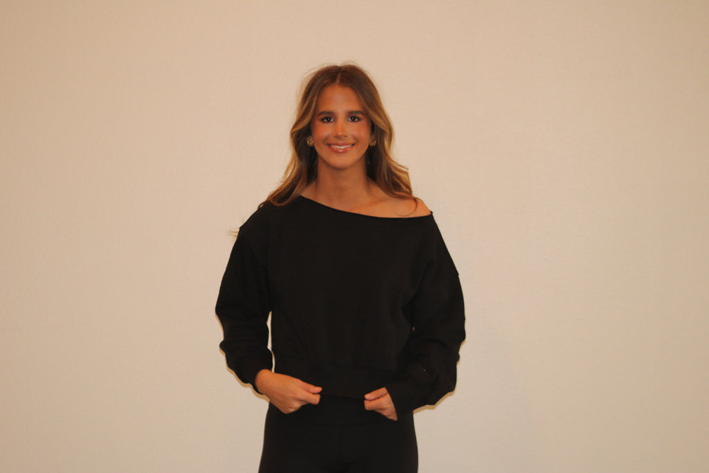 Black Boat Neck Pullover