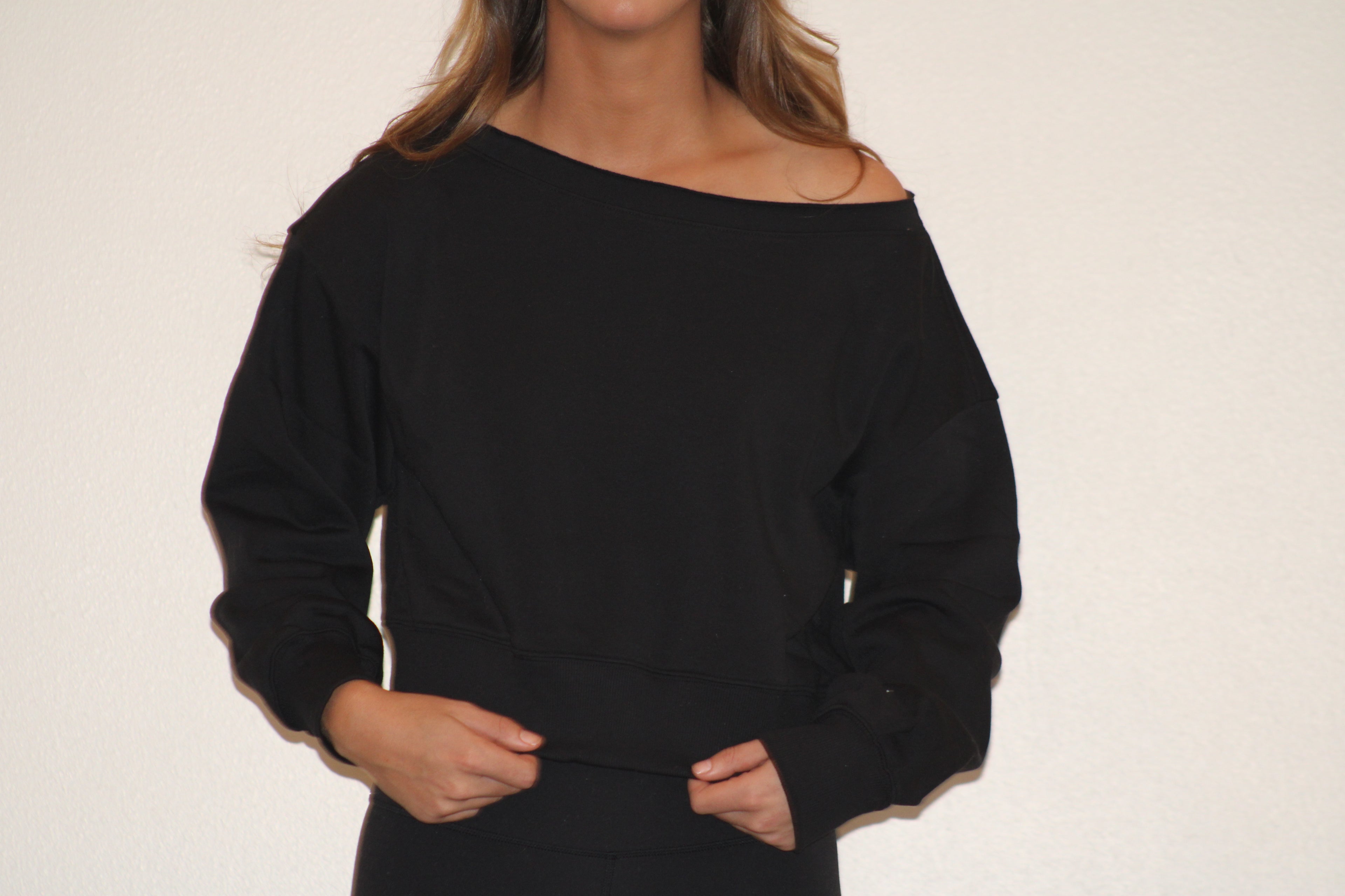 Black Boat Neck Pullover