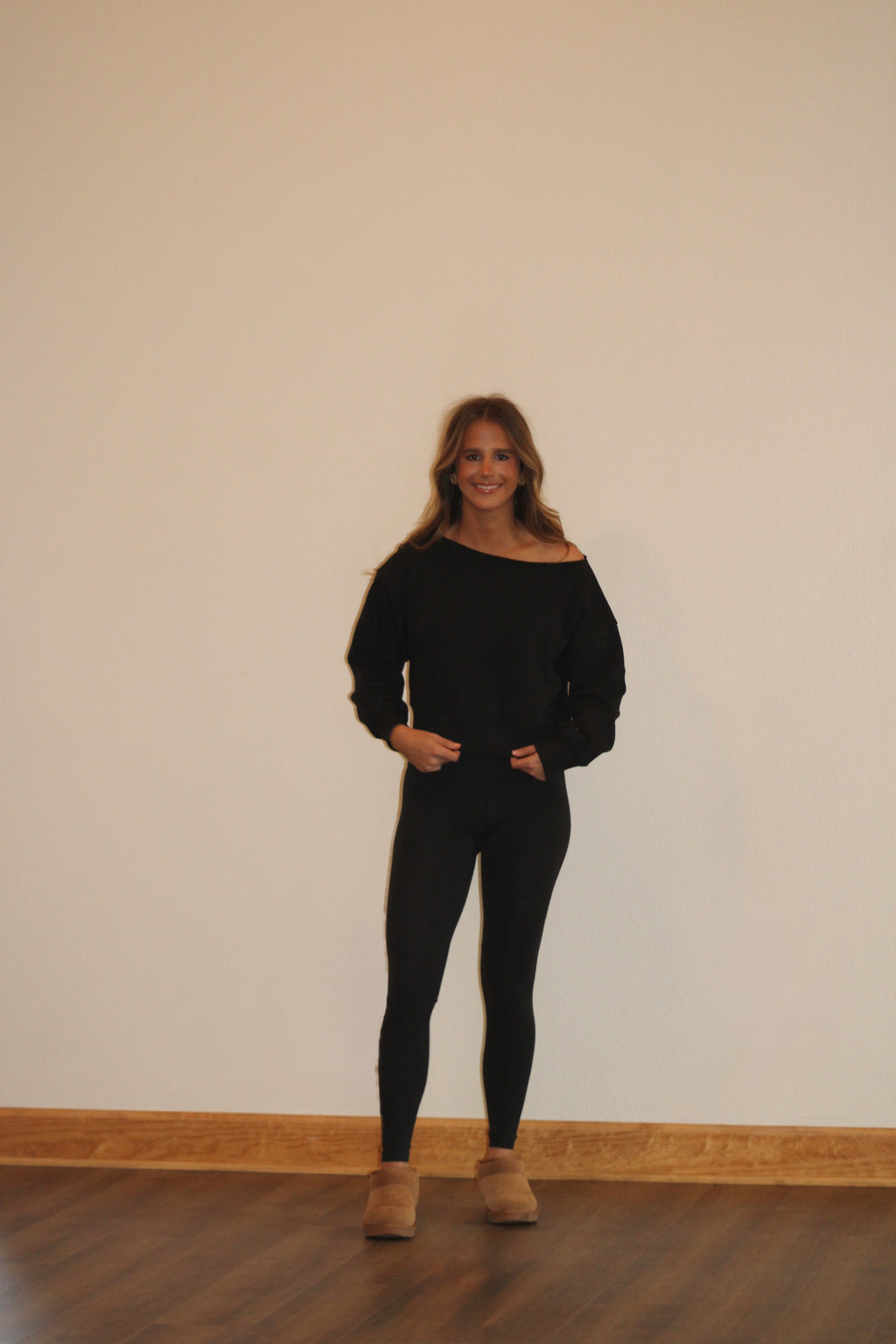 Black Boat Neck Pullover