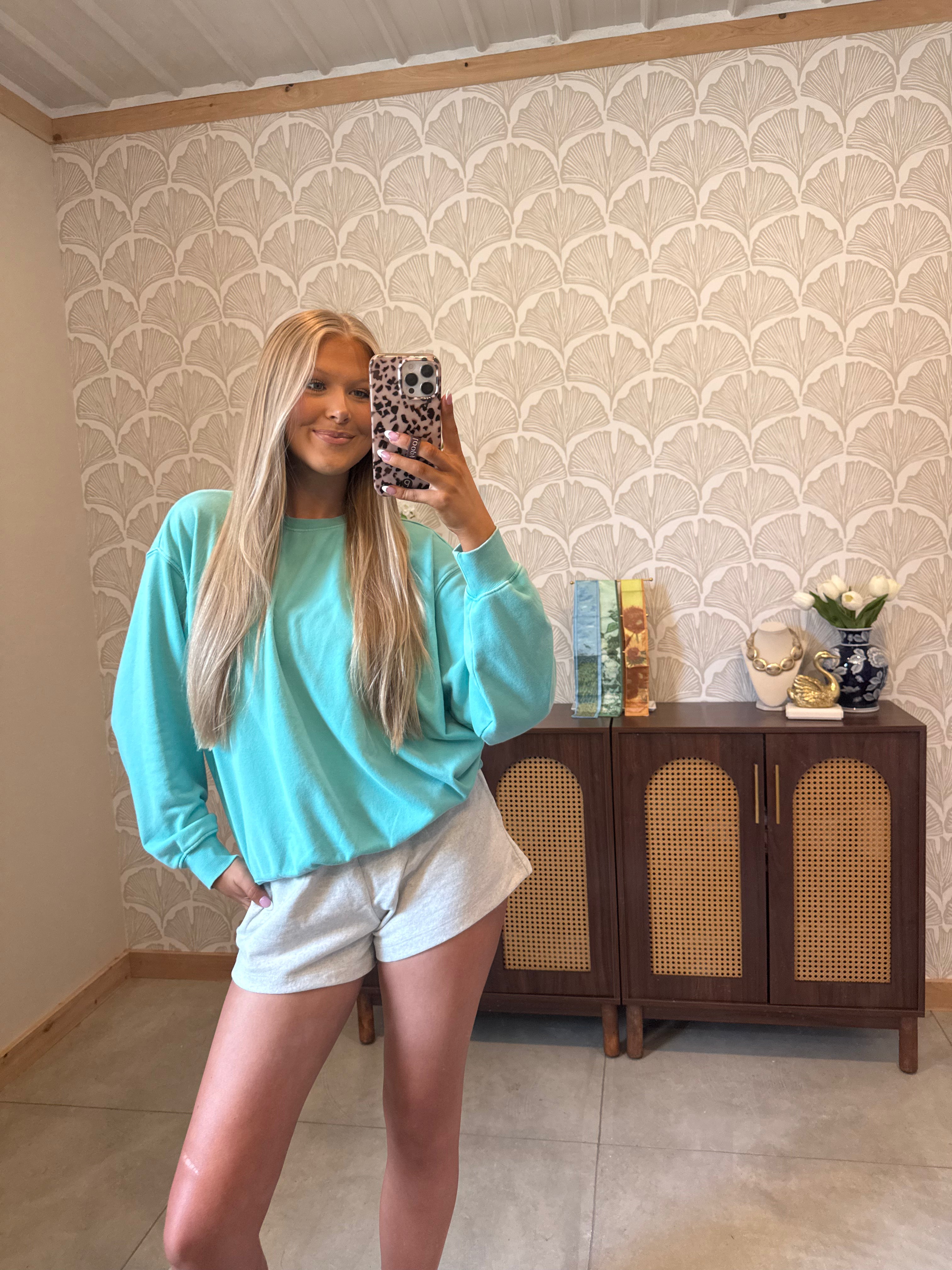The Saylor Sweatshirt in Turquoise