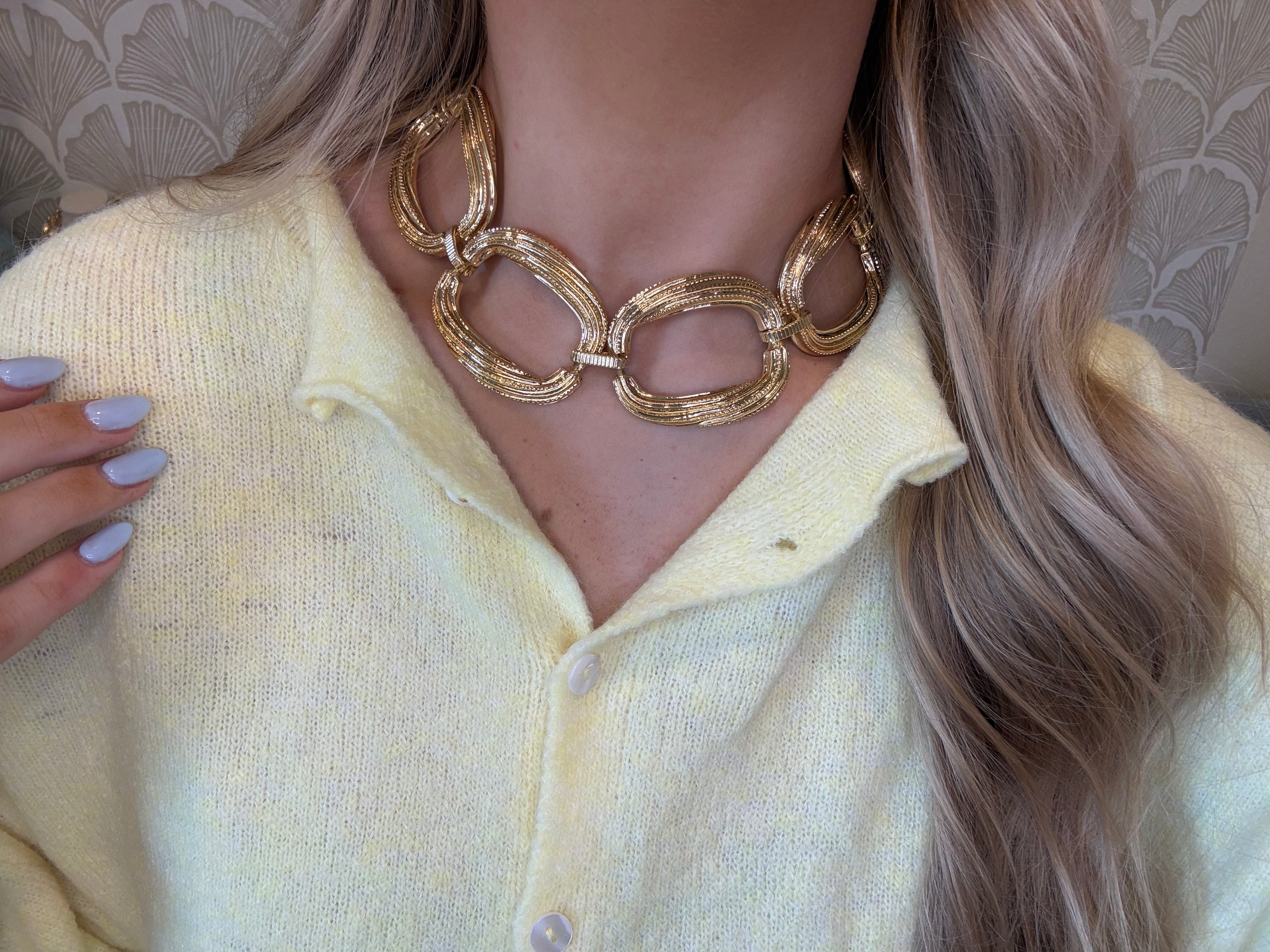 Bold Oval Chain Necklace