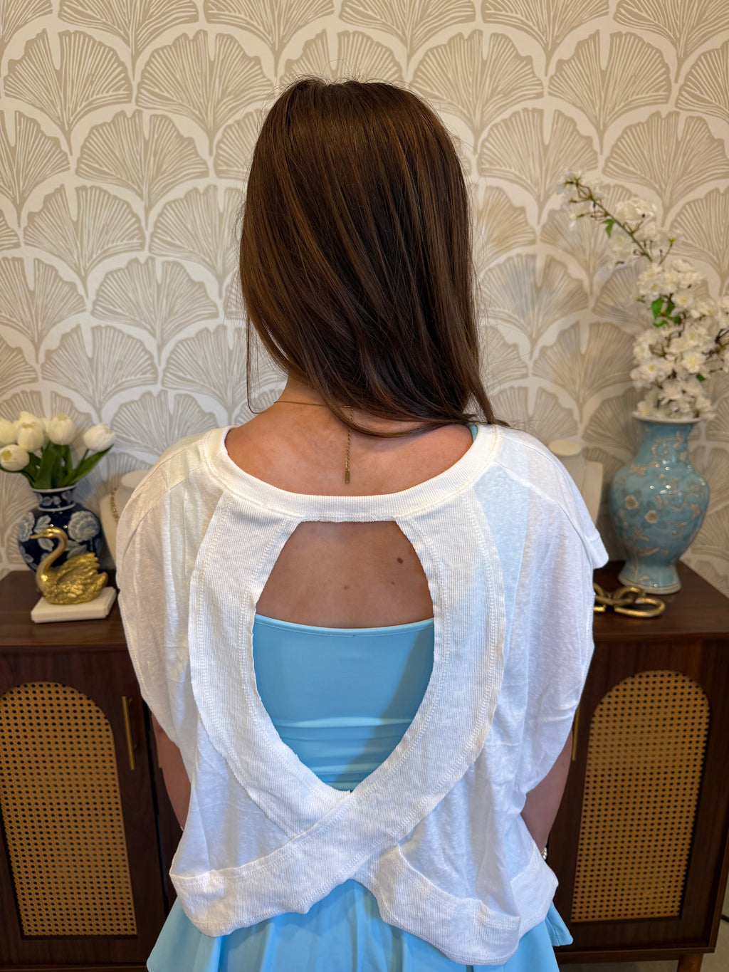 White Flow Top