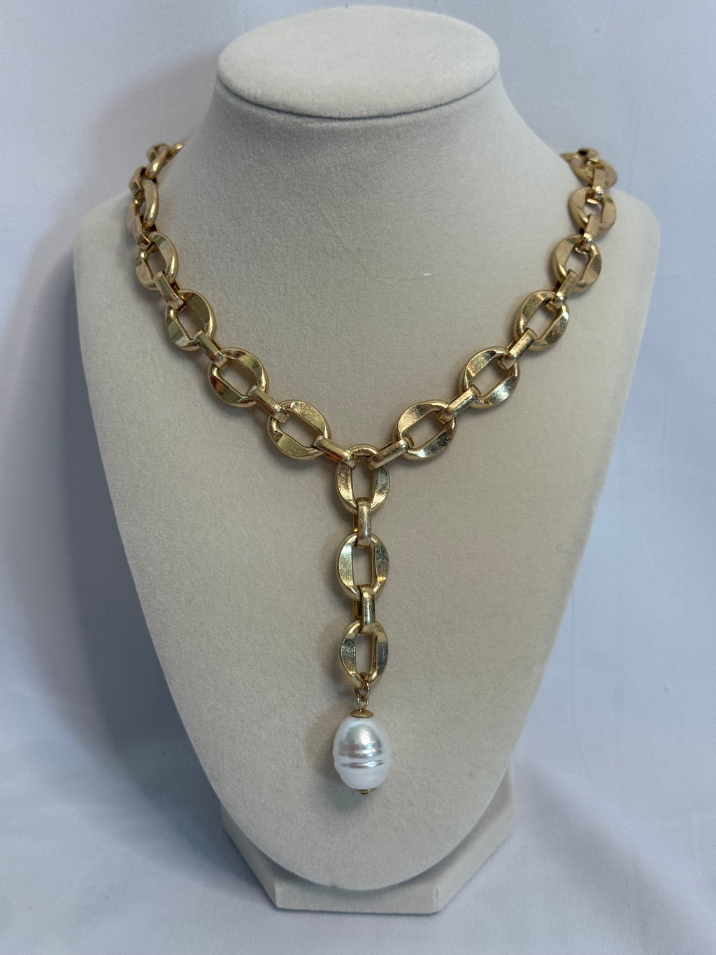 Pearl Y Necklace