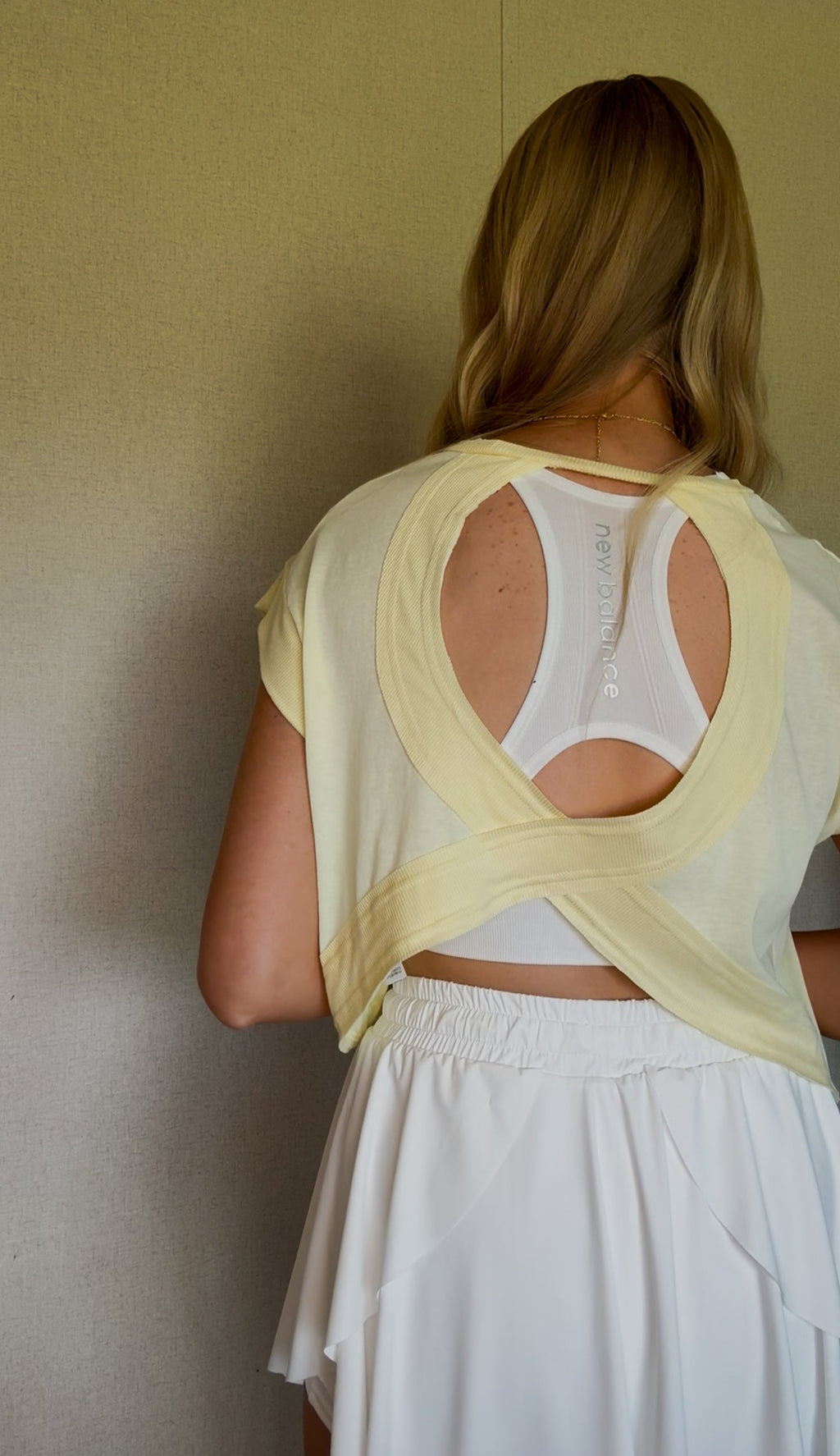 Cutout Back Tee/Yellow